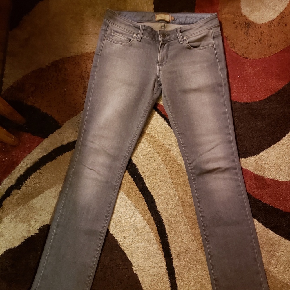 Paige Blue Heights Women
Size:  27 inch